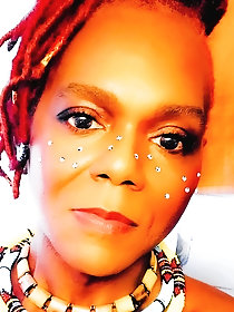 Fresh playthings - 13 images