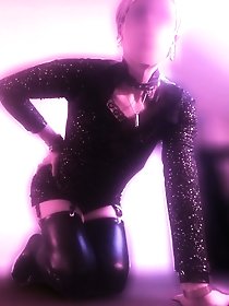 Introducing Dusti Bunni, the new star at FEMOUT.XXX