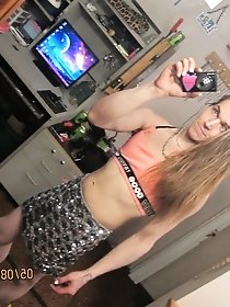 TGIRLS.XXX presents the captivating girl in reflection