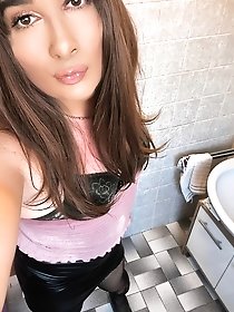 Girl sucking a BBC dildo getting fucked and facialized