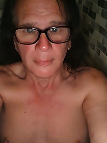 Tranny trollop is having sex with her boyfriend