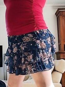 Valisere46 in sexy pantyhose.