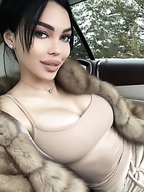 Glamorous mistresses are seducing their boyfriends