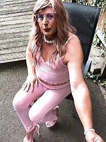 GROOBYGIRLS This Summer s Heat alternative title Eat This Instead