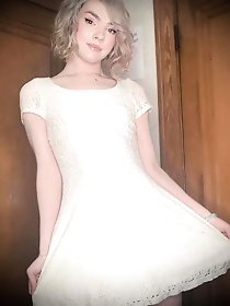 Dazzling shemale strumpet with big breasts